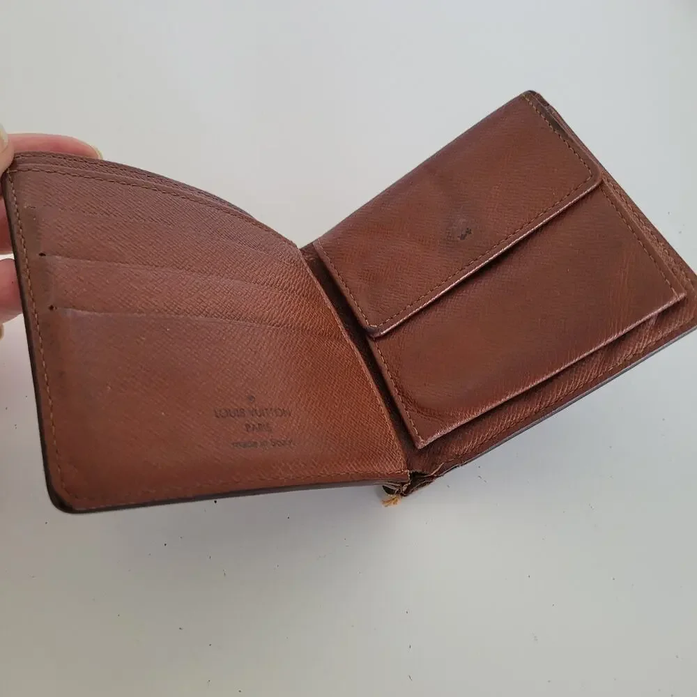 Vintage‎ Louis Vuitton Men's LV Brown Bi-Fold Leather Wallet Monogram Classic
